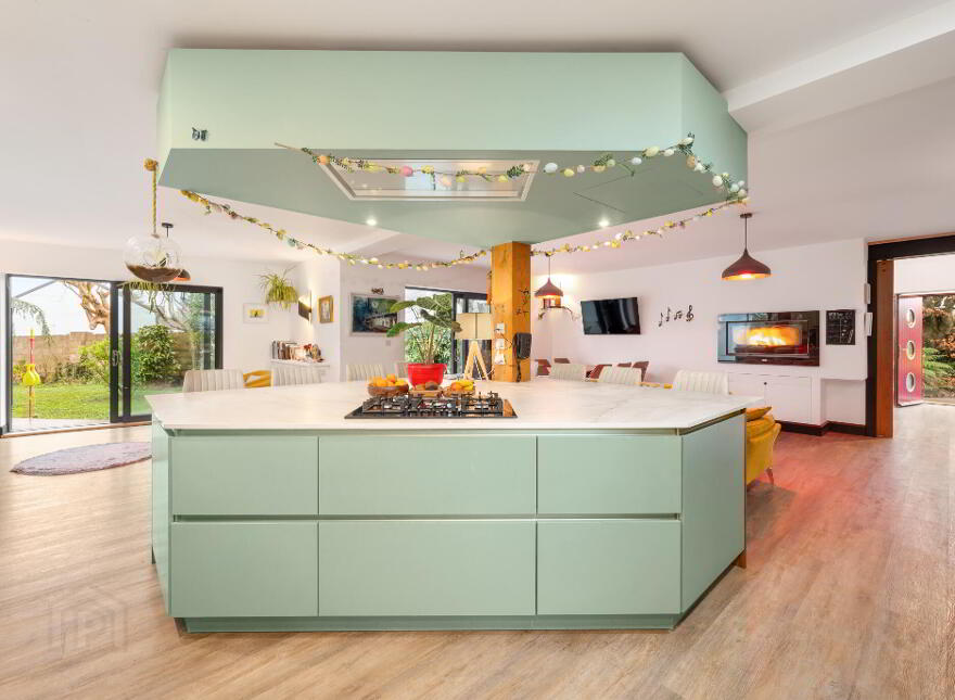 Brettfield House, Sarsfield St, Abbeyside, Dungarvan, X35Y661