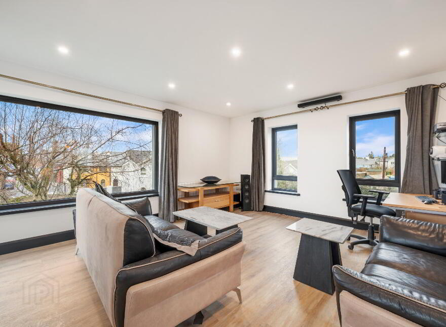 Brettfield House, Sarsfield St, Abbeyside, Dungarvan, X35Y661