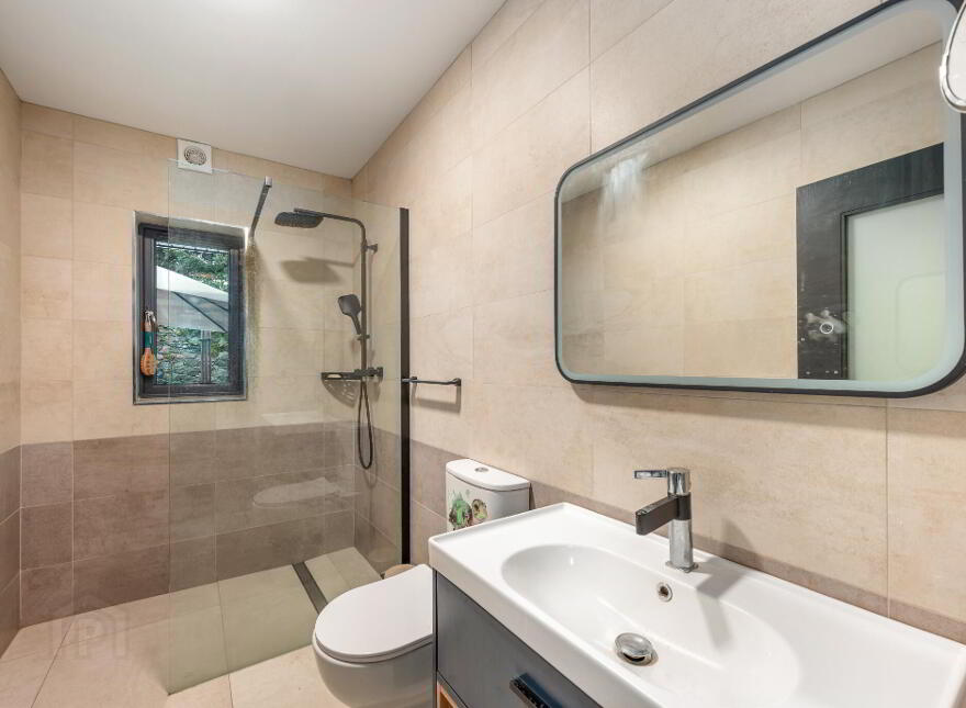 Brettfield House, Sarsfield St, Abbeyside, Dungarvan, X35Y661