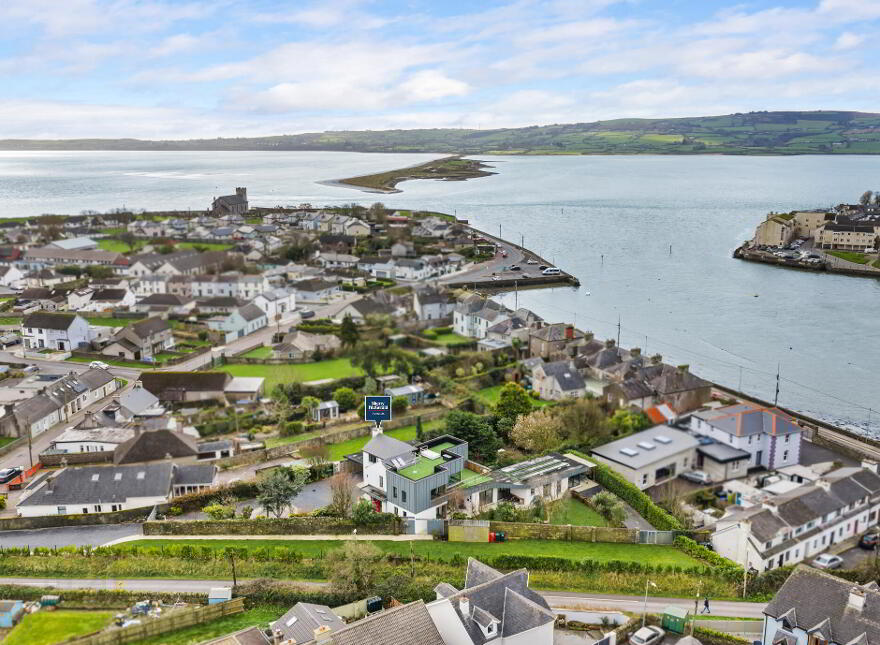 Brettfield House, Sarsfield St, Abbeyside, Dungarvan, X35Y661
