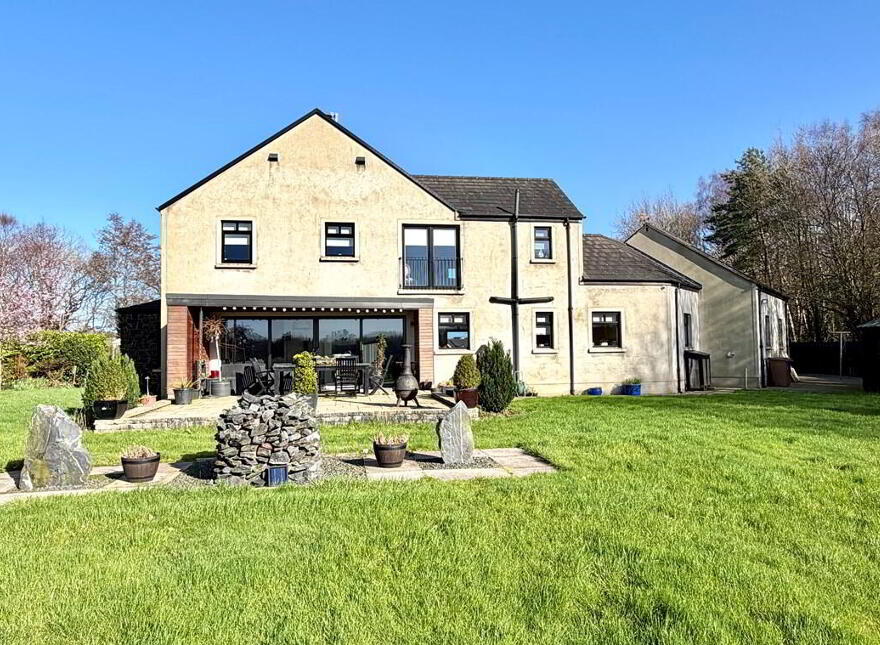 58 Tamnaghmore Road, Tandragee, BT62 2LS