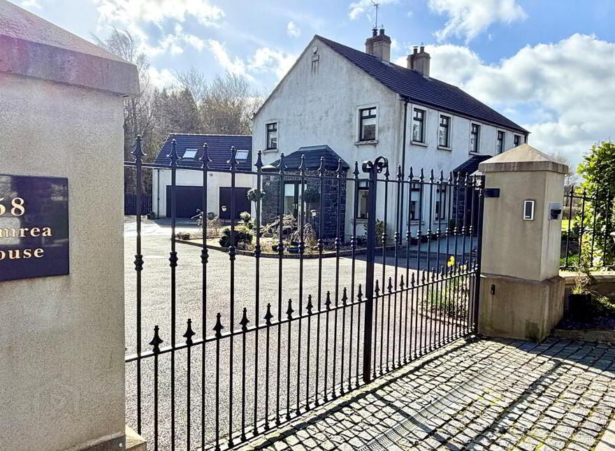 58 Tamnaghmore Road, Tandragee, BT62 2LS