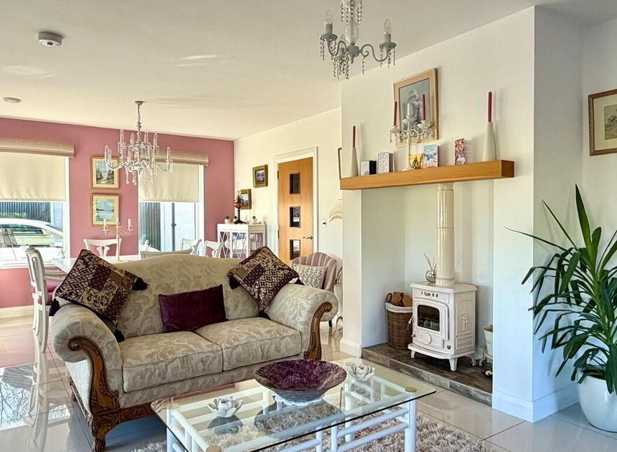58 Tamnaghmore Road, Tandragee, BT62 2LS