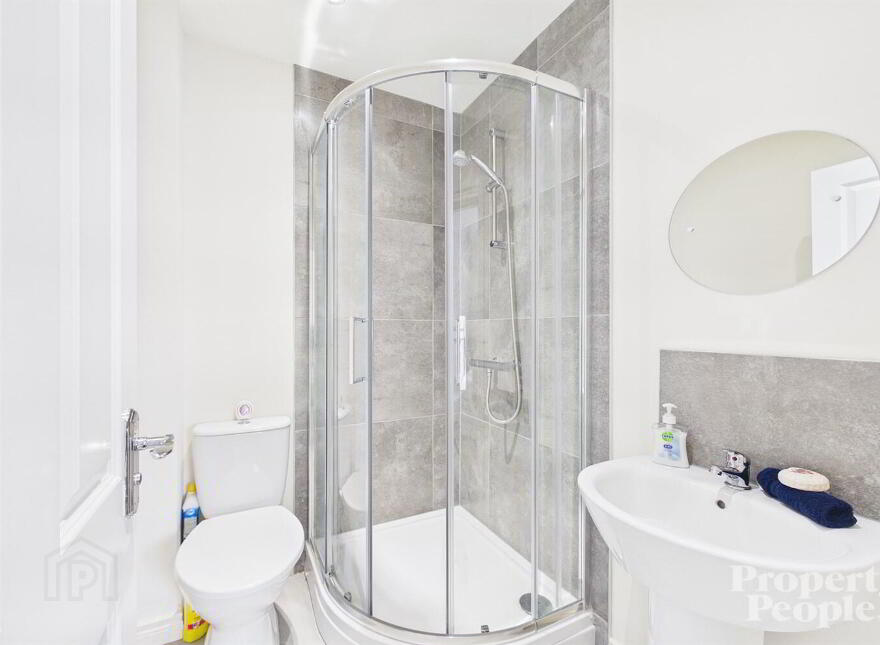 APT 1, 11 Mill Valley Gardens, Belfast, BT14 8FA