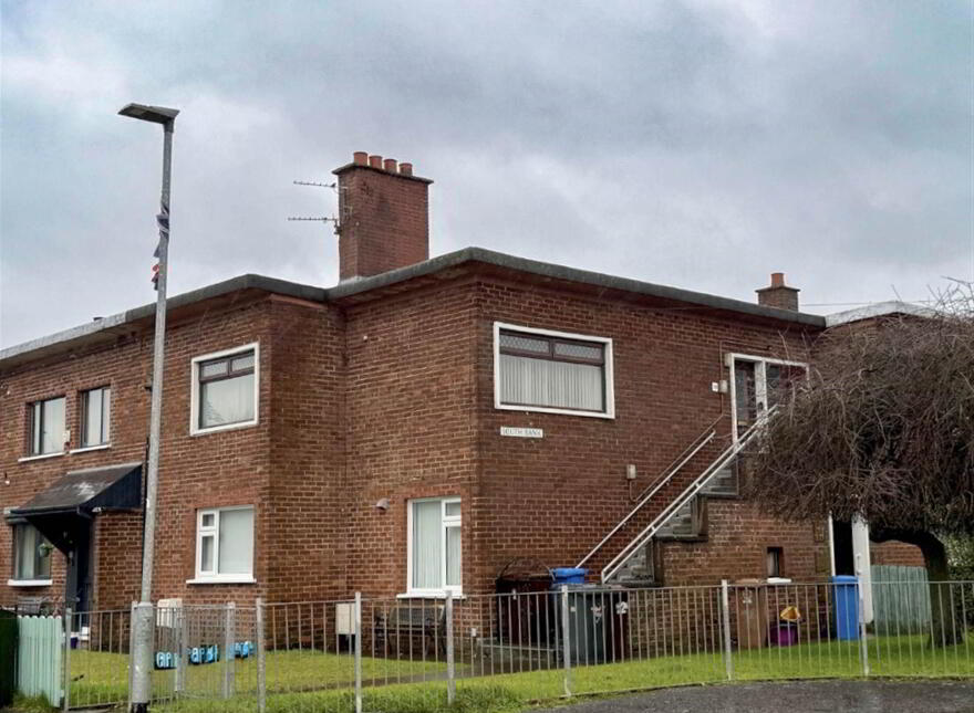 2b South Bank, Cregagh Estate, Belfast, BT6 0ED