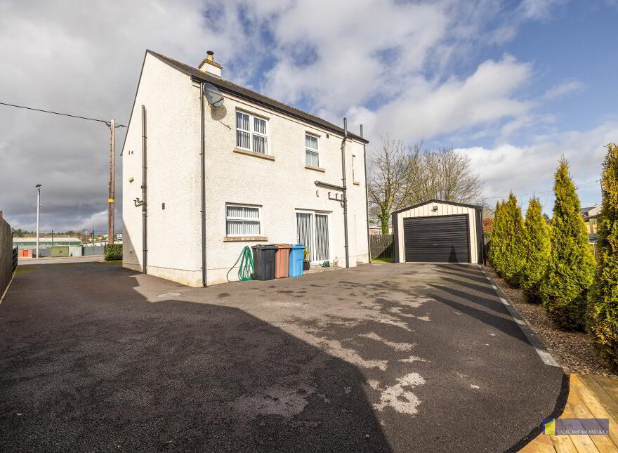 11 Dromore Road, Irvinestown, BT94 1GZ