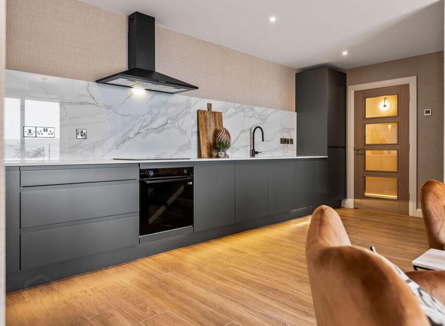 Apt 5, 13 Six West, 17 The Promenade, Portstewart, BT55 7AH