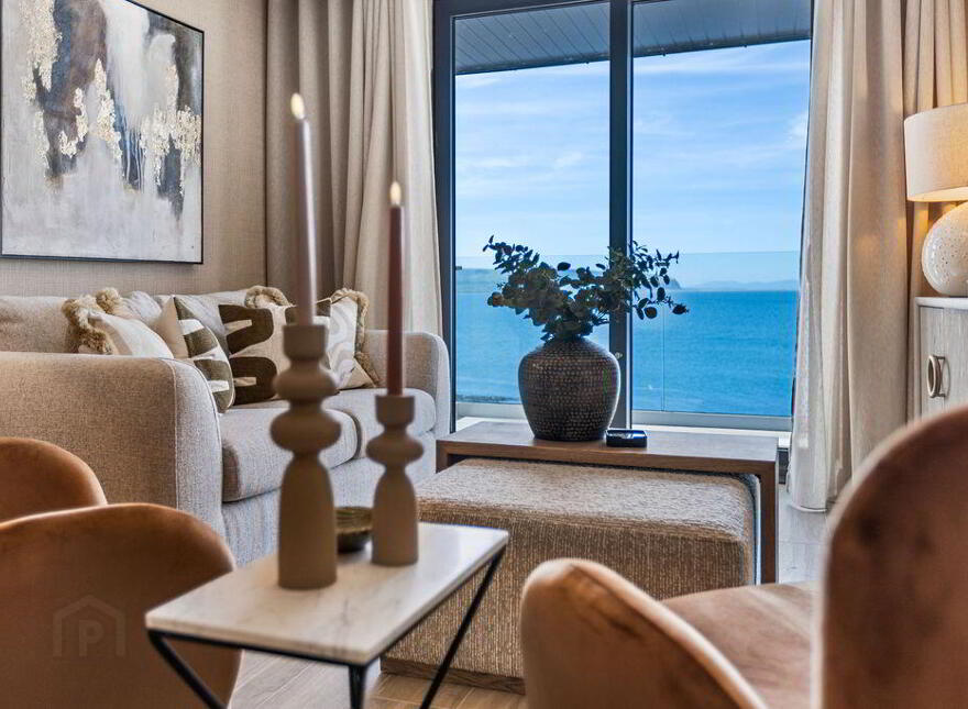 Apt 5, 13 Six West, 17 The Promenade, Portstewart, BT55 7AH