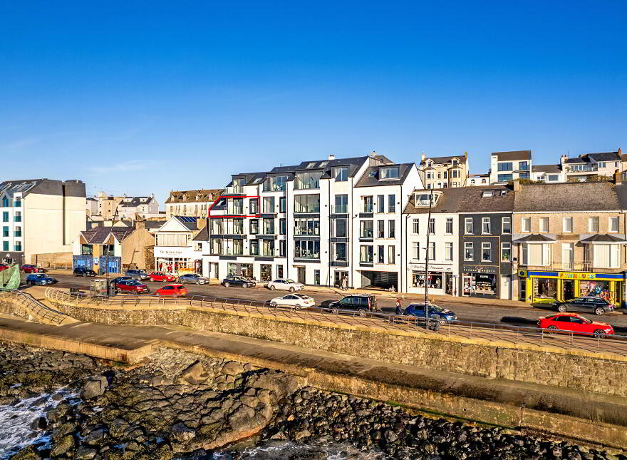 Apt 5, 13 Six West, 17 The Promenade, Portstewart, BT55 7AH