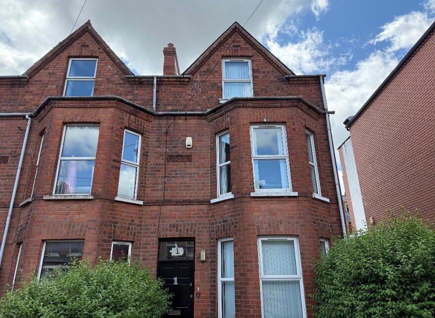 1 Sandhurst Drive, Belfast, BT9 5AY