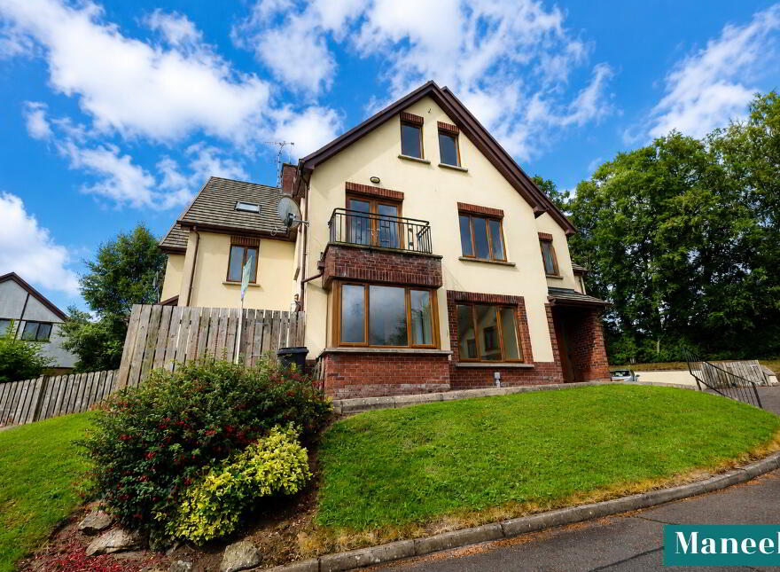 9 Parkwood Court, Dungannon, BT71 6AZ