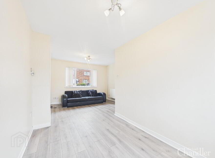 24 Killagan Bend, Belfast, BT6 0DU