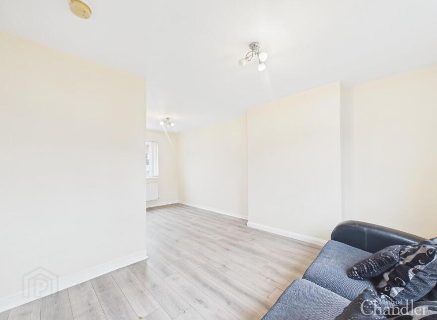 24 Killagan Bend, Belfast, BT6 0DU