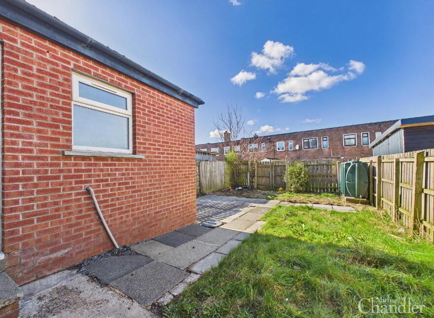 24 Killagan Bend, Belfast, BT6 0DU