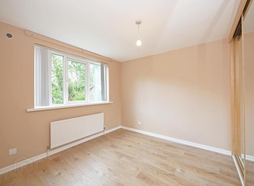25a Carnbrae Park, Newton Park, Belfast, BT8 6TP