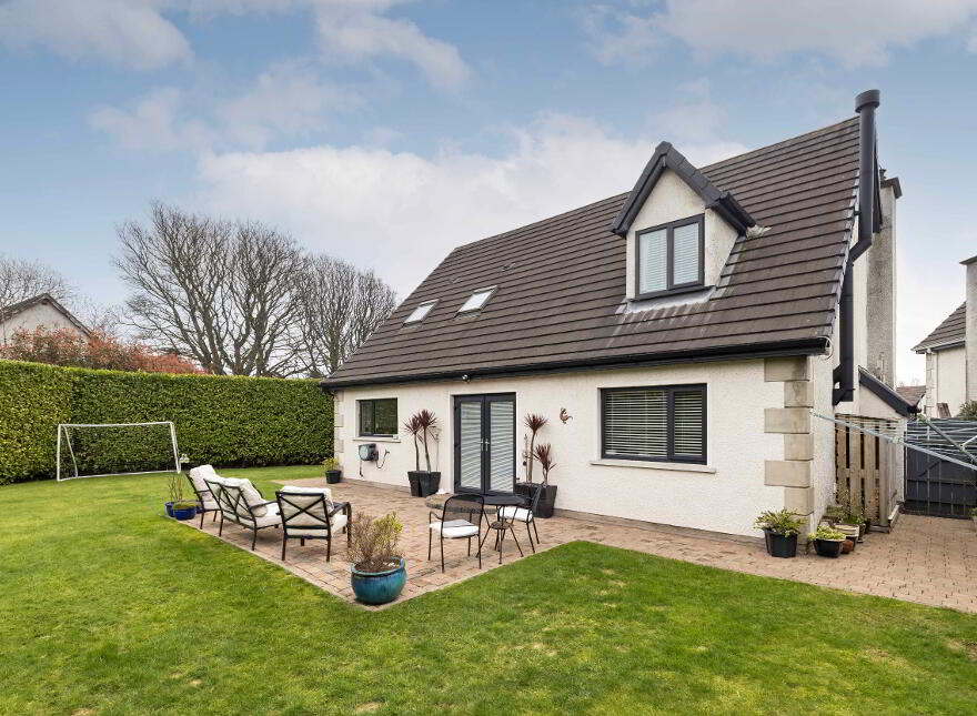 4 Rowley Close, Bryansford Road, Newcastle, BT33 0UE