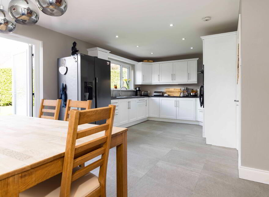 4 Rowley Close, Bryansford Road, Newcastle, BT33 0UE