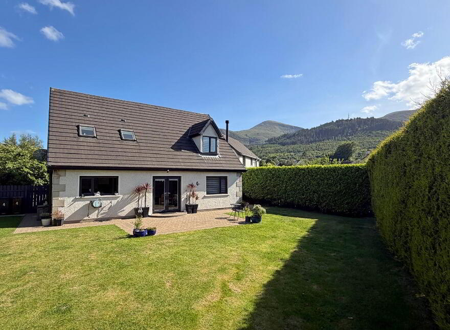 4 Rowley Close, Bryansford Road, Newcastle, BT33 0UE