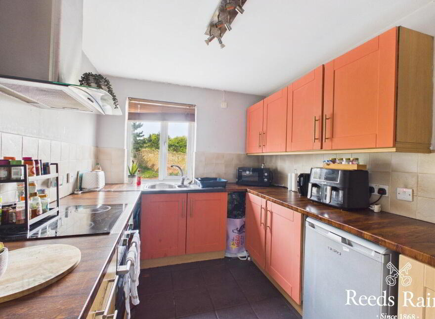 Apartment 10 Rosebrook Grove, Carrickfergus, BT38 8NS