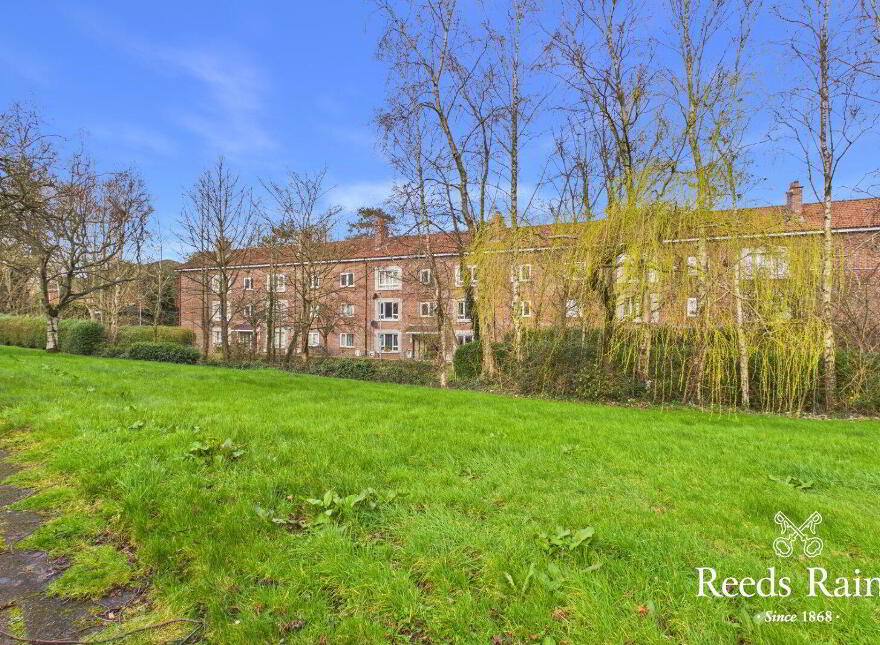 Apartment 10 Rosebrook Grove, Carrickfergus, BT38 8NS