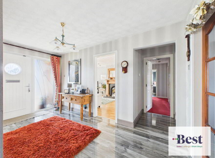 8 Graham Road, Larne, BT40 2TS