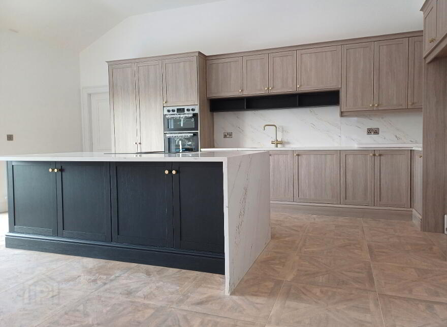 122 Plantation Road, Portadown, BT63 5NN