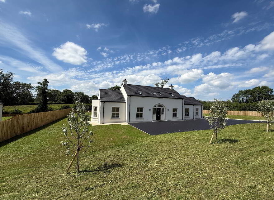 122 Plantation Road, Portadown, BT63 5NN
