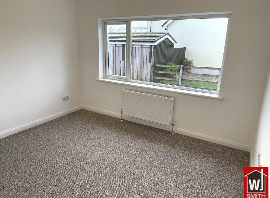 64 Tievenny Road, Castlederg, BT82 9LP