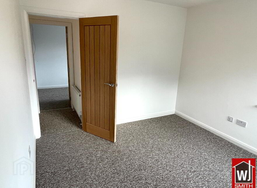 64 Tievenny Road, Castlederg, BT82 9LP