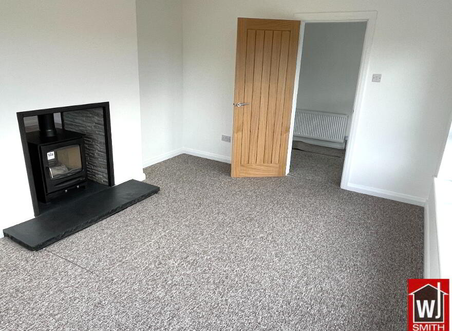 64 Tievenny Road, Castlederg, BT82 9LP