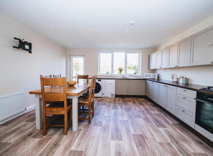 49 Greenmount Road, Coleraine, BT51 3QF