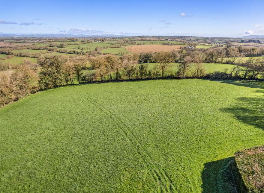 Ballythomas, Lombardstown