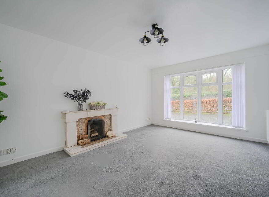 9 Rathgael Road, Bangor, BT19 1RW
