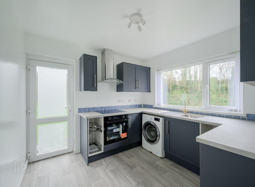 9 Rathgael Road, Bangor, BT19 1RW
