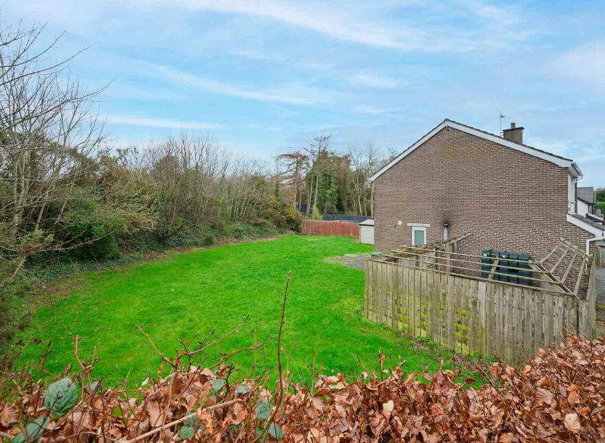 9 Rathgael Road, Bangor, BT19 1RW