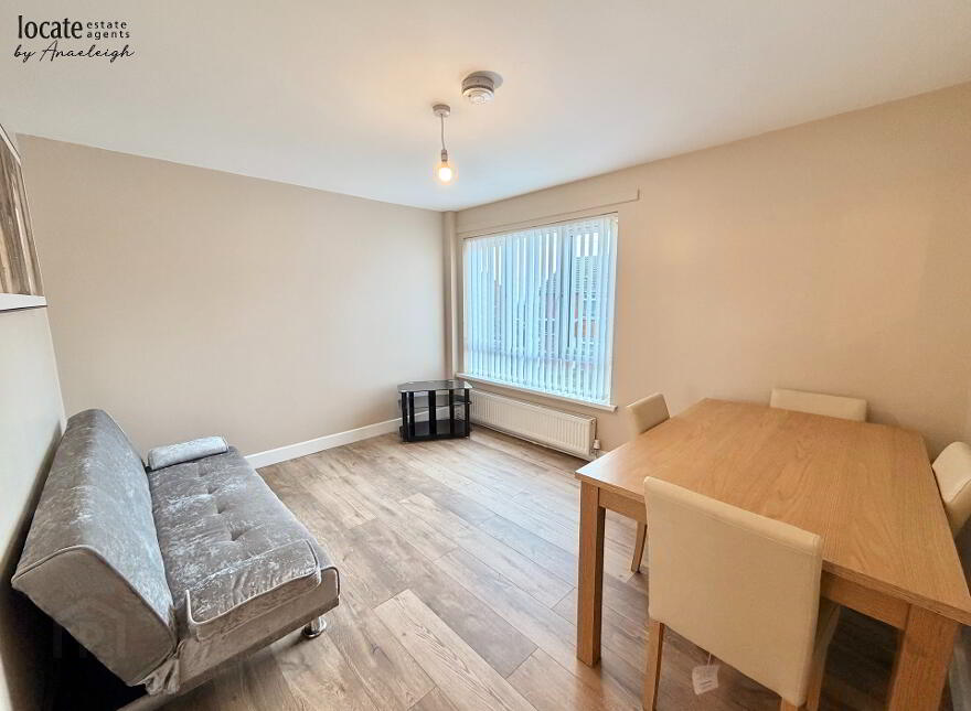 142A Canterbury Park, Waterside, Derry, BT47 6DU