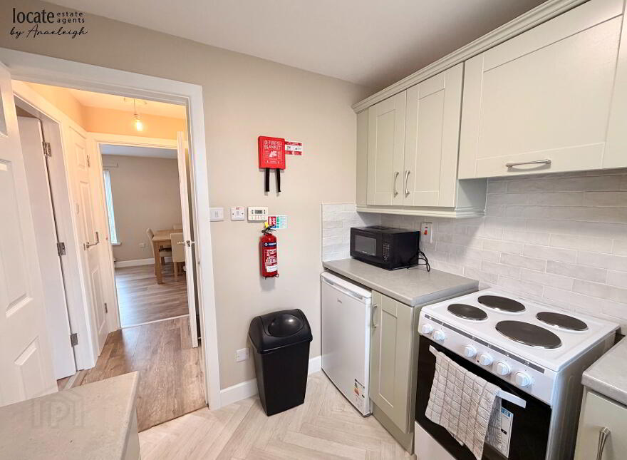 142A Canterbury Park, Waterside, Derry, BT47 6DU
