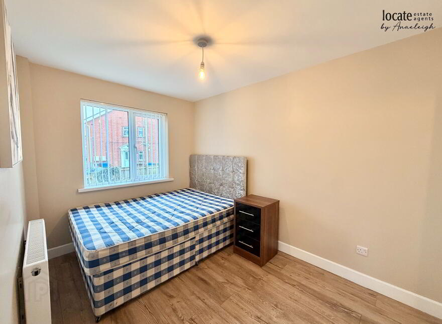 142A Canterbury Park, Waterside, Derry, BT47 6DU