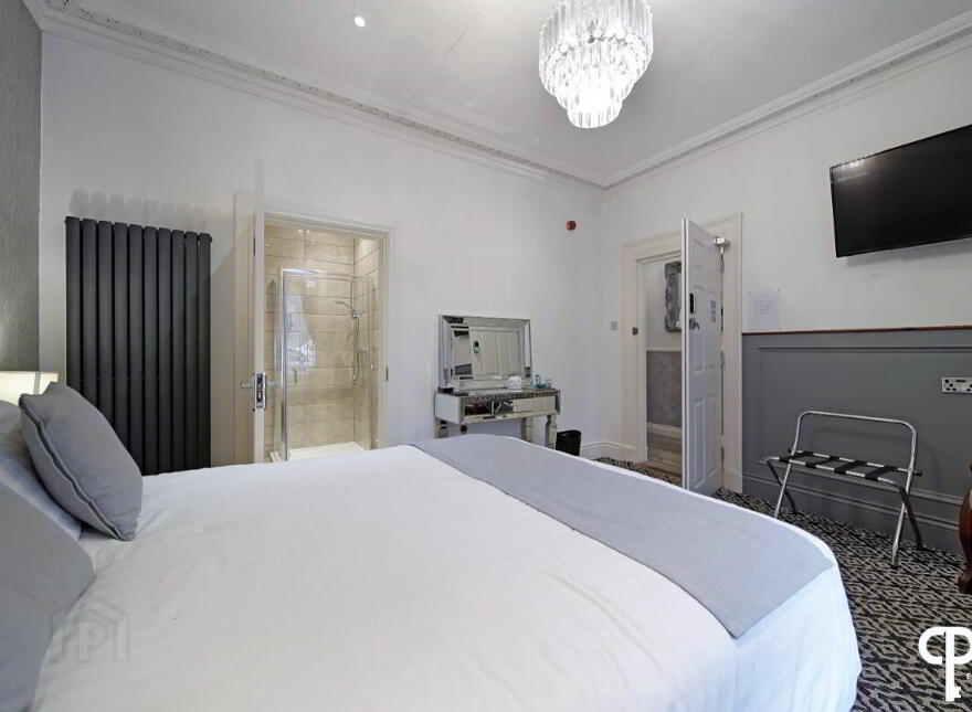 24 Marlborough Street, Derry, BT48 9AY