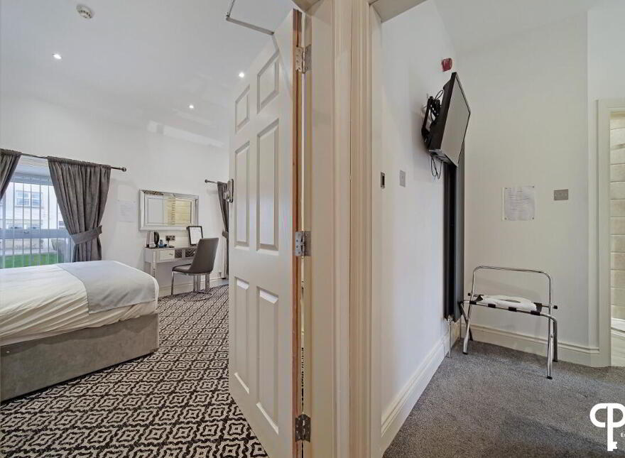 24 Marlborough Street, Derry, BT48 9AY