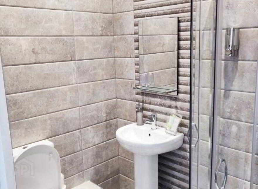 24 Marlborough Street, Derry, BT48 9AY