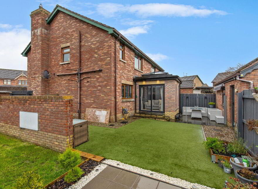 29 Stonebridge Green, Conlig, Newtownards, BT23 7QZ