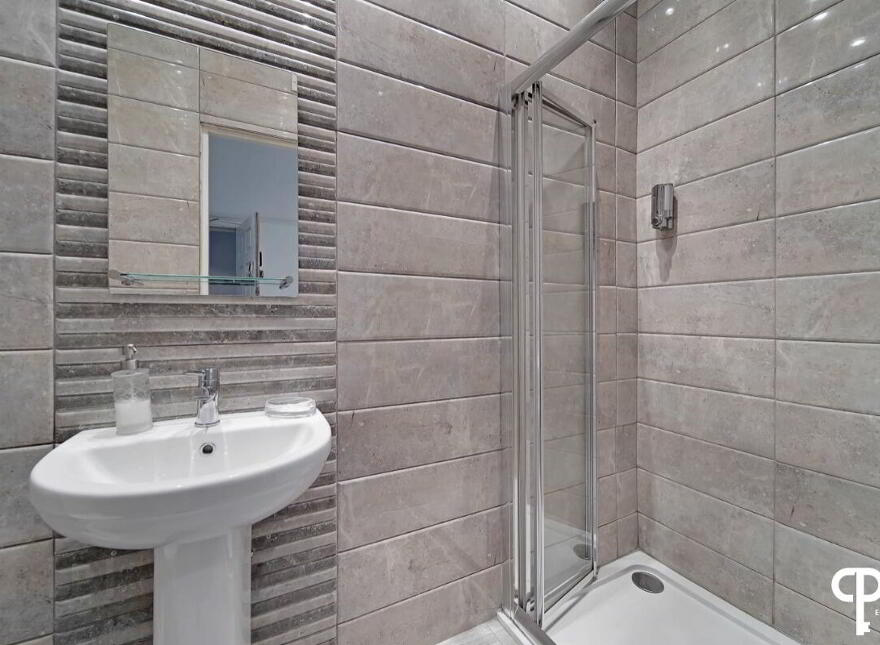 24 Marlborough Street, Derry, BT48 9AY