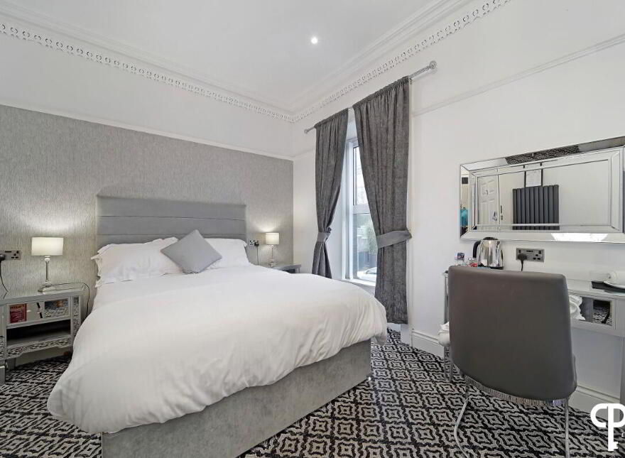 24 Marlborough Street, Derry, BT48 9AY
