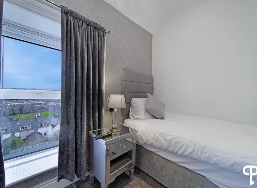 24 Marlborough Street, Derry, BT48 9AY