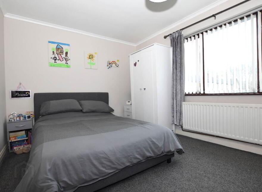 5c Rowan Drive, Dunmurry, Belfast, BT17 9PX