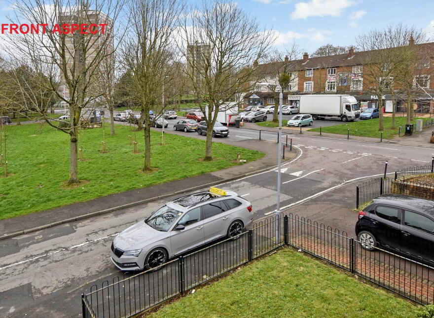 5c Rowan Drive, Dunmurry, Belfast, BT17 9PX