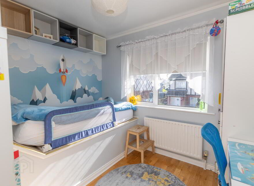 5 Ridgefield Grove, Warrenpoint, Newry, BT34 3JX