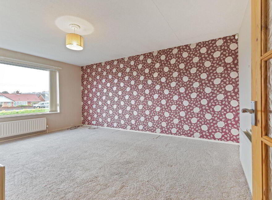 242 Donaghadee Road, Bangor, BT19 6NH