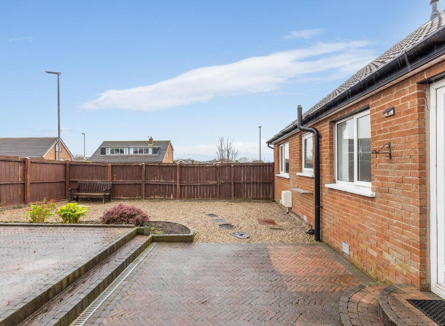 242 Donaghadee Road, Bangor, BT19 6NH